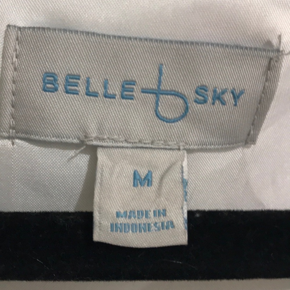 Belle Sky Floral long sleeve lace up Dress - Picture 7 of 13